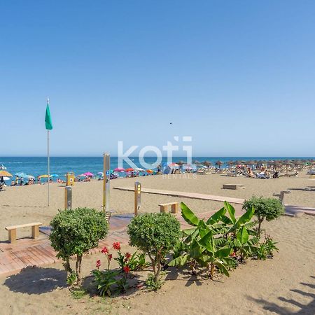 Apartamento Plaza Espana フエンヒロラ エクステリア 写真