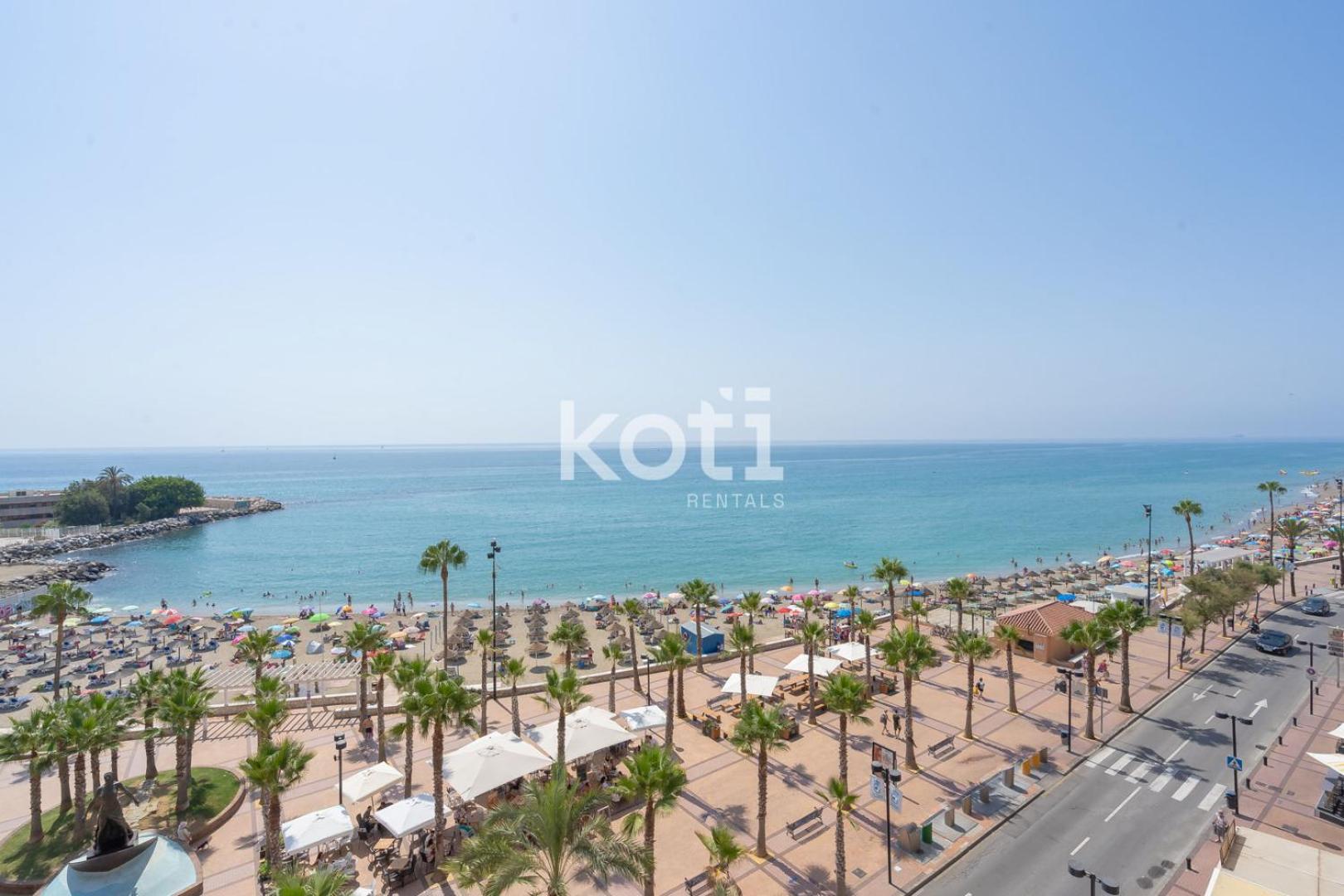 Apartamento Plaza Espana フエンヒロラ エクステリア 写真