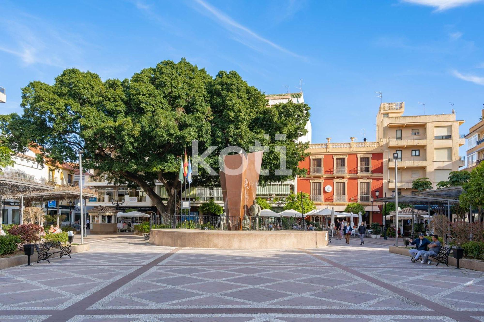 Apartamento Plaza Espana フエンヒロラ エクステリア 写真