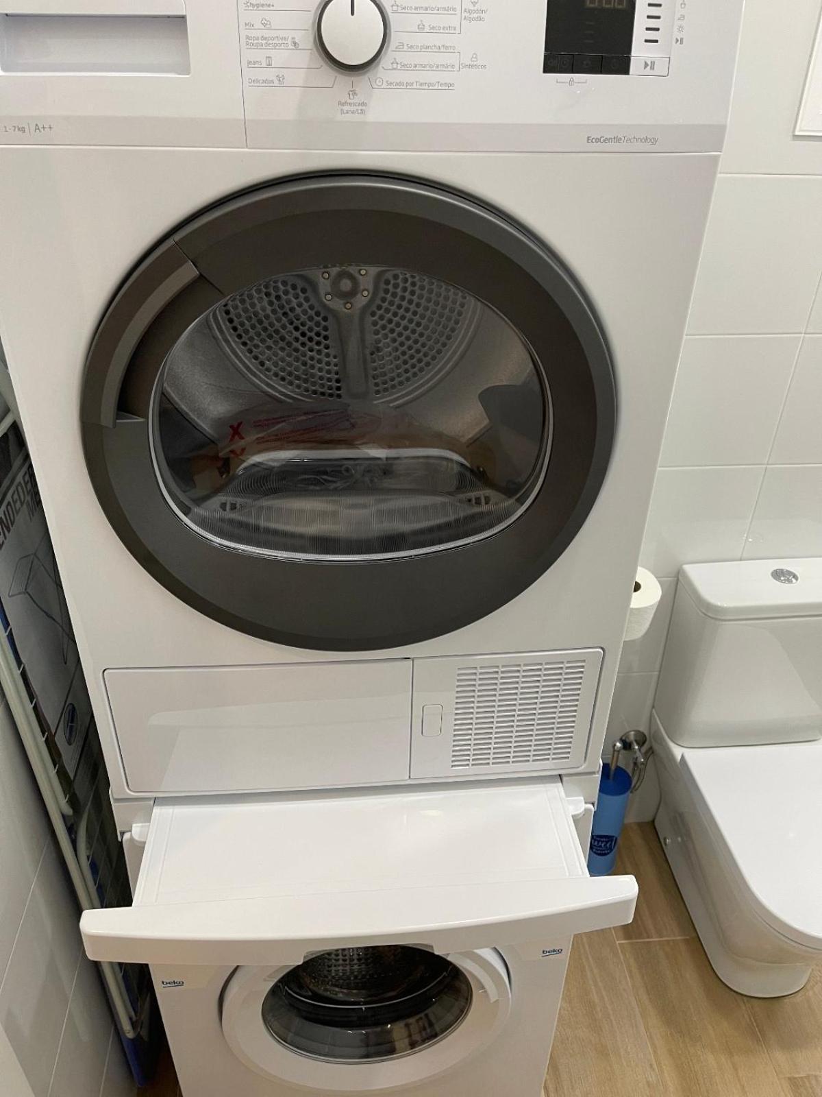 Apartamento Plaza Espana フエンヒロラ エクステリア 写真